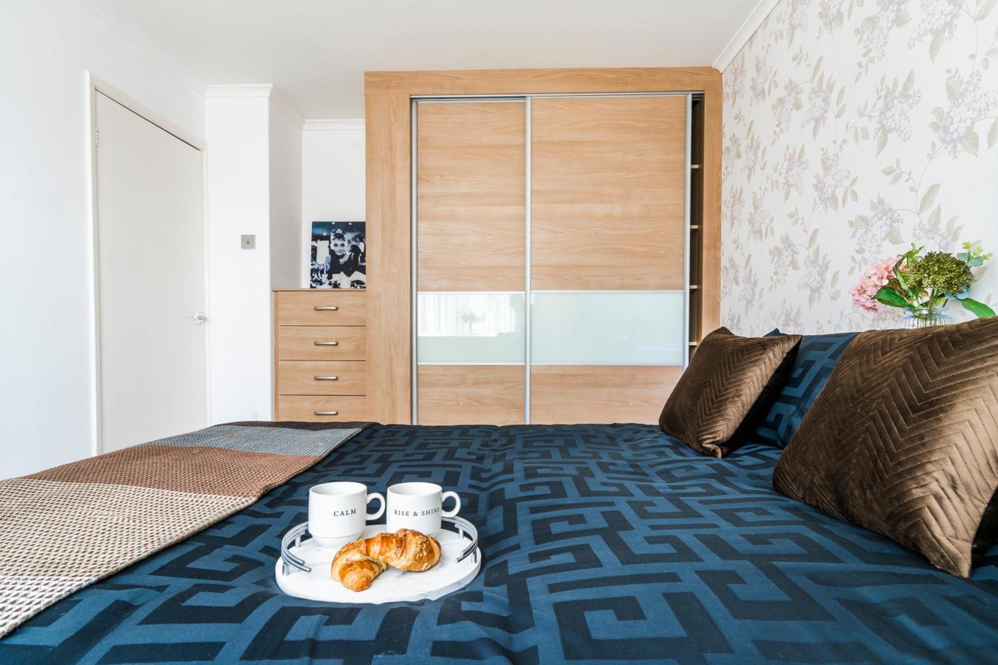 Leicester Oadby 4 Bed Home, 8 Guests, Park 5 Cars Zewnętrze zdjęcie
