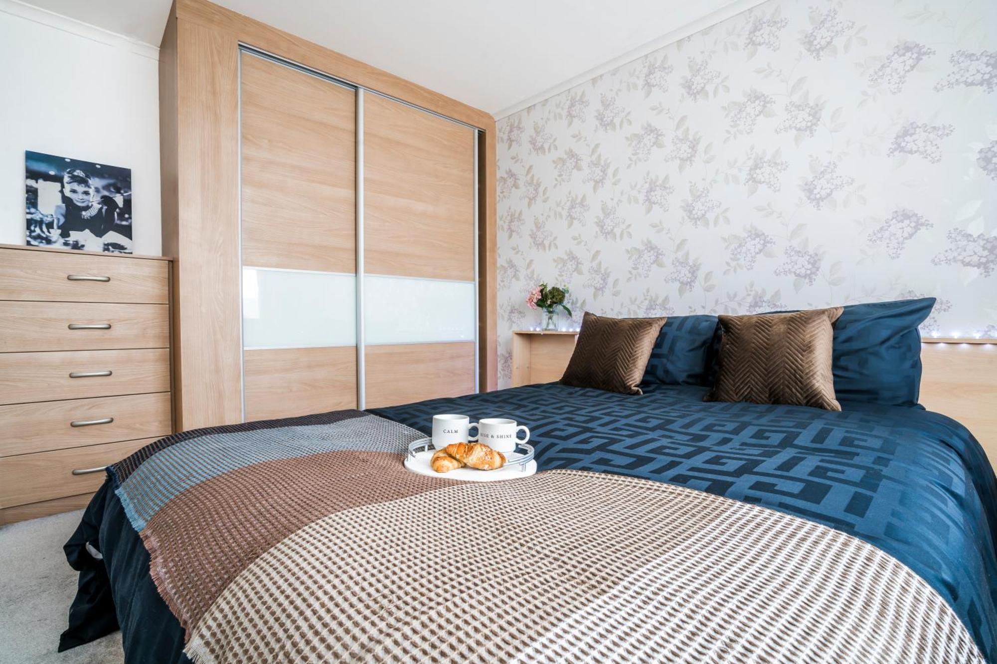 Leicester Oadby 4 Bed Home, 8 Guests, Park 5 Cars Zewnętrze zdjęcie